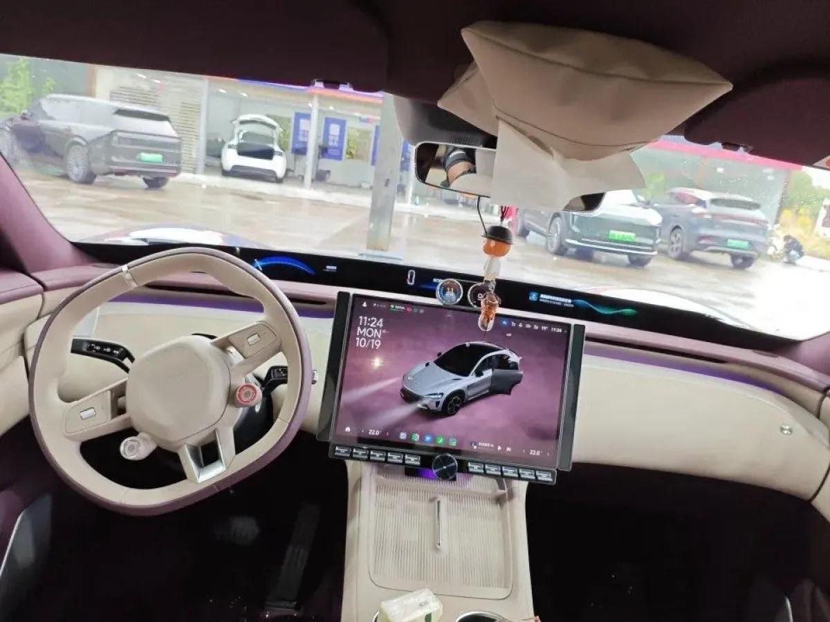 2025 Xiaomi YU7 BEV 96.3KWH 835km image 5