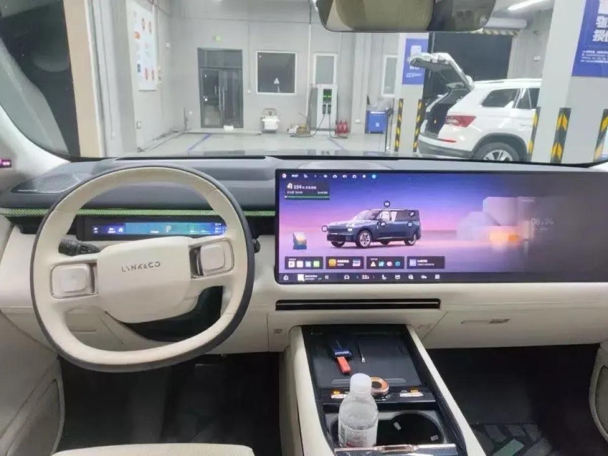2025 LYNK&CO 900 2.0T 254HP L4 3DHT PHEV 52.38KWH 280km image 5