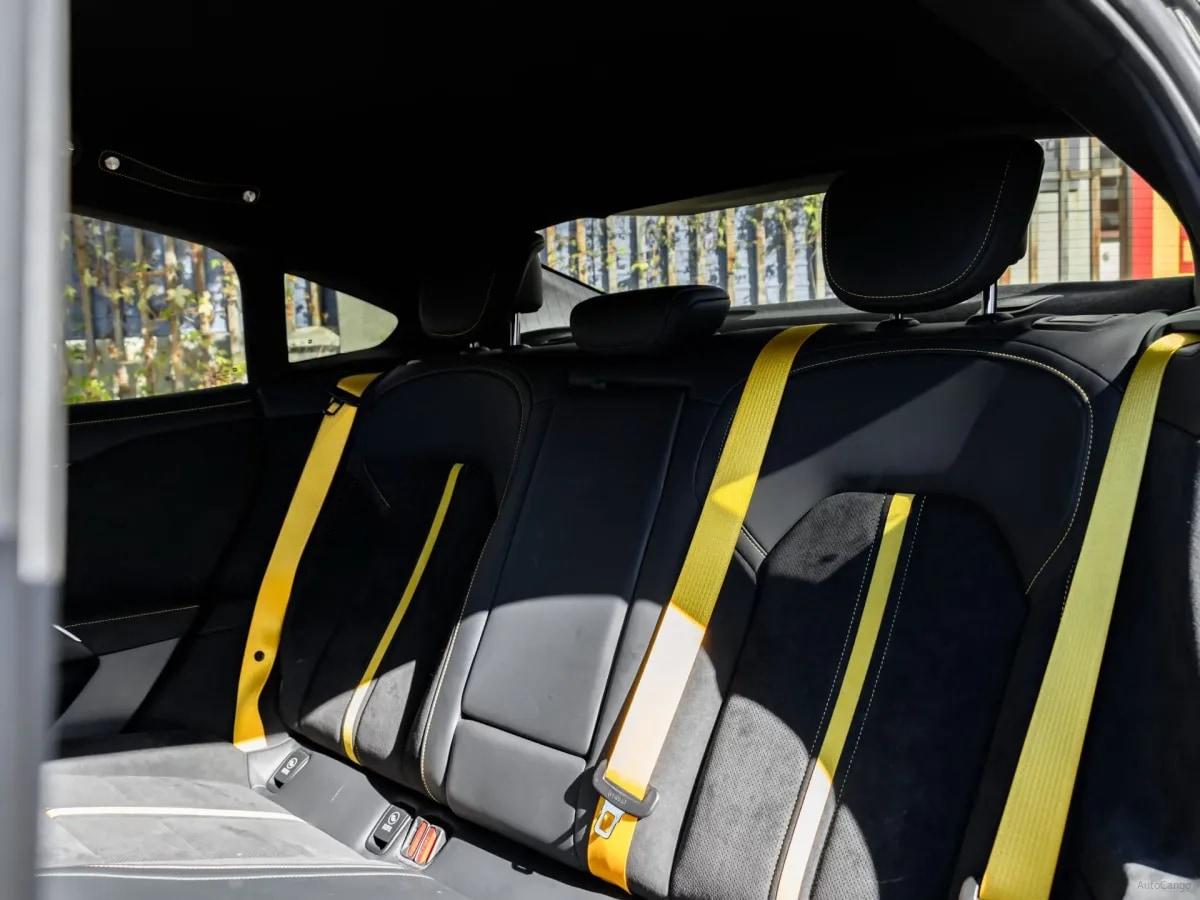 2025 Xiaomi SU7 Ultra BEV 93.7KWH 630km image 5
