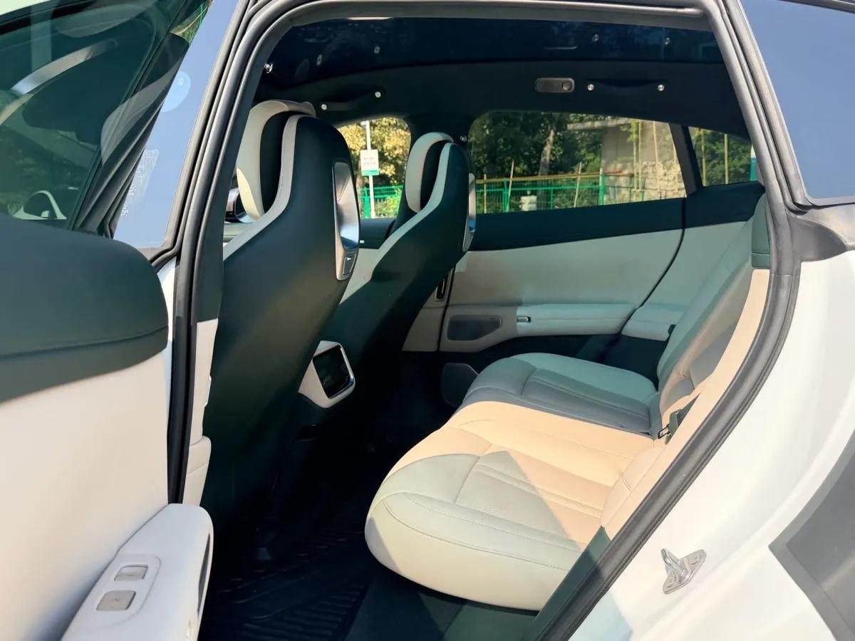 2025 Xiaomi YU7 BEV 101.7KWH 760km image 5