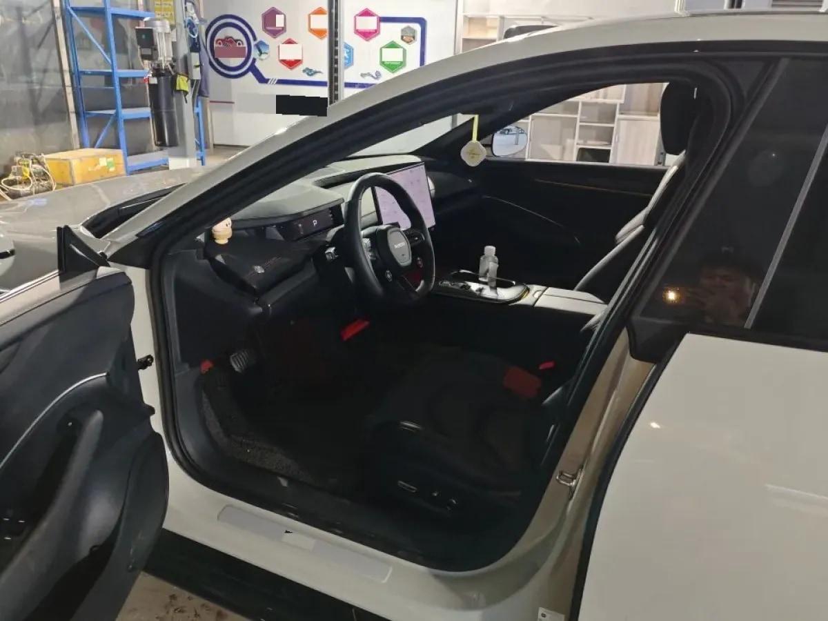2024 Xiaomi SU7 BEV 94.3KWH 830km image 5