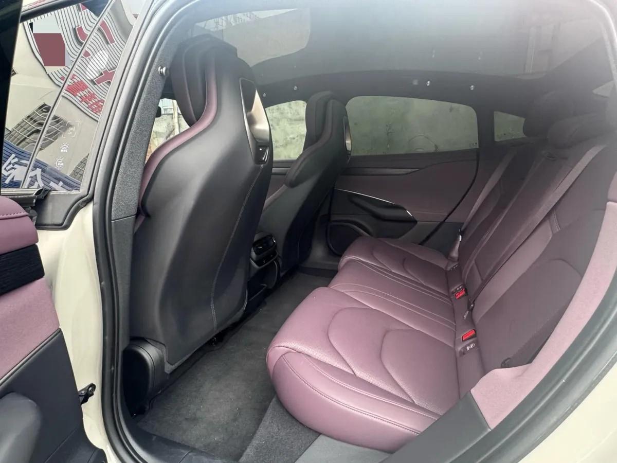 2024 Xiaomi SU7 BEV 73.6KWH image 5