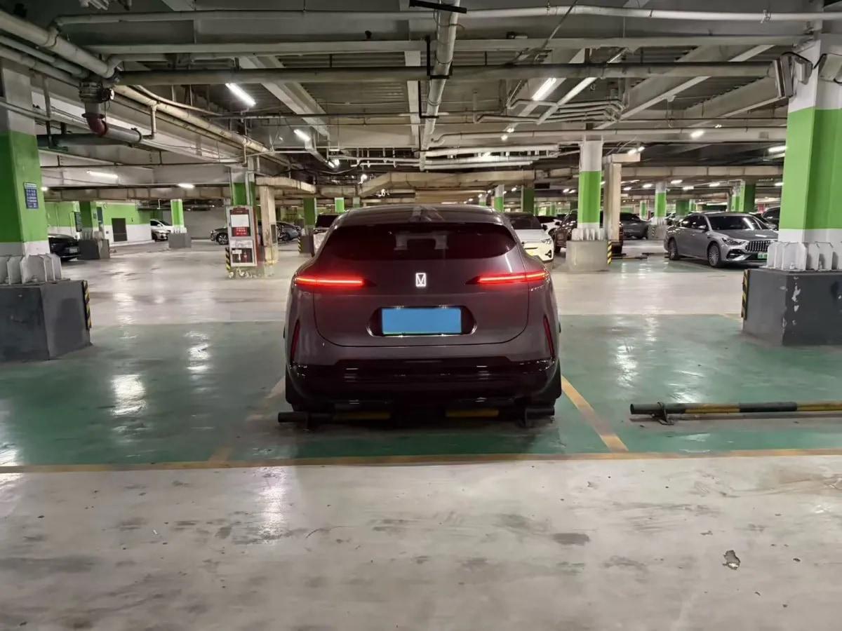 2026 Avatr 07 BEV 82.16KWH 650km image 5
