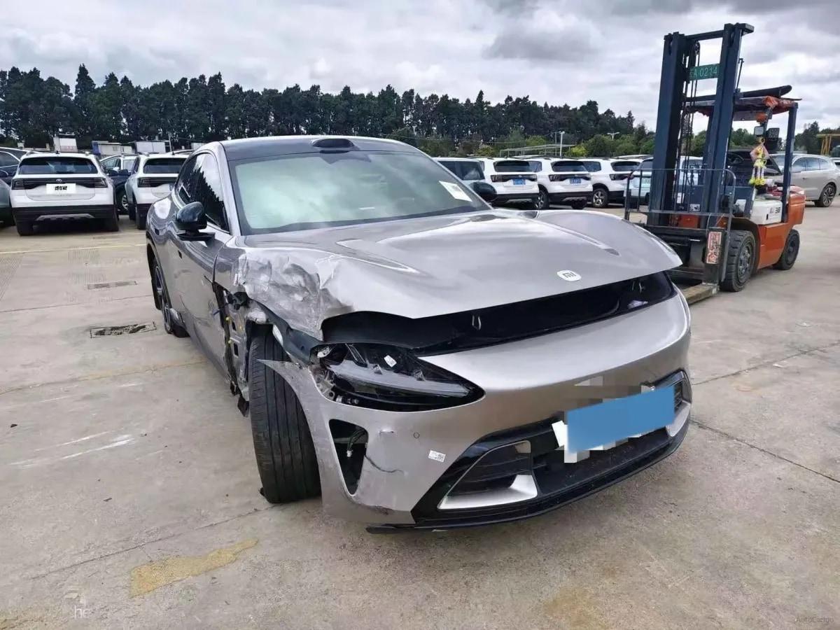 2025 Xiaomi YU7 BEV 96.3KWH 835km image 5