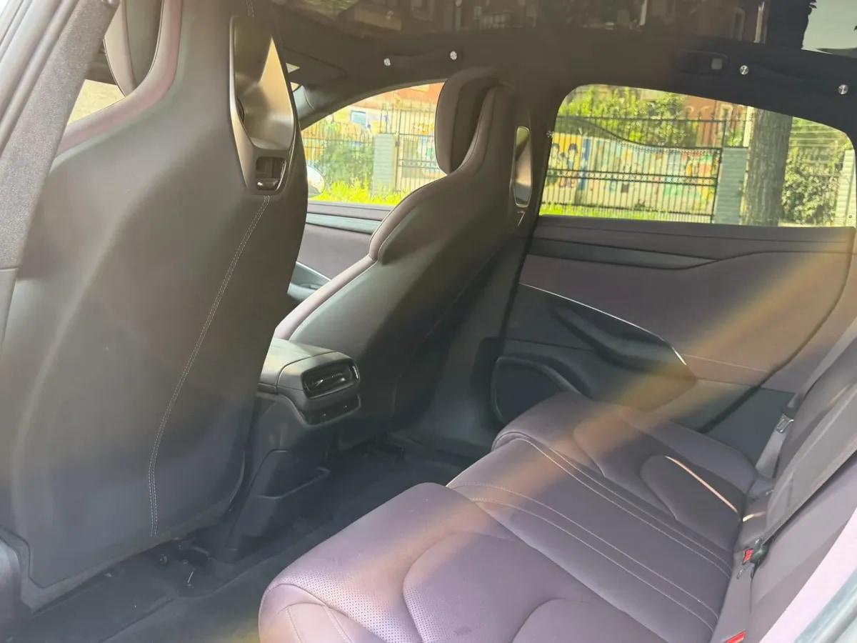 2024 Xiaomi SU7 BEV 73.6KWH image 5