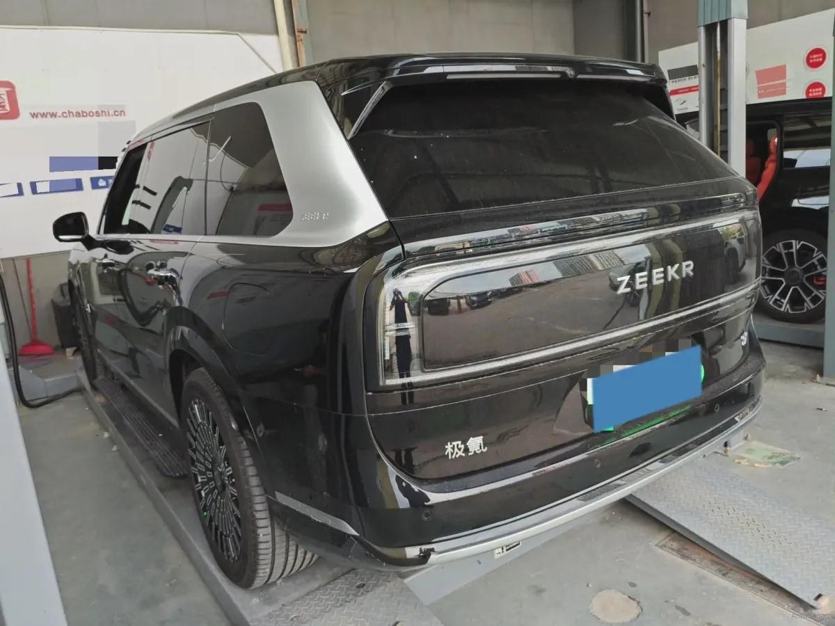 2025 Zeekr 9X 2.0T 279HP L4 1DHT PHEV image 5
