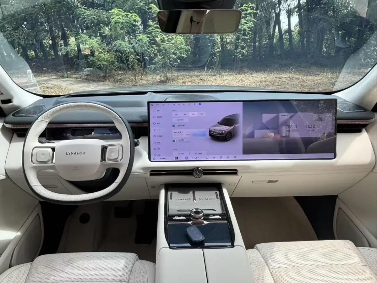 2025 LYNK&CO 900 1.5T 190HP L4 3DHT PHEV 44.85KWH 220km image 5