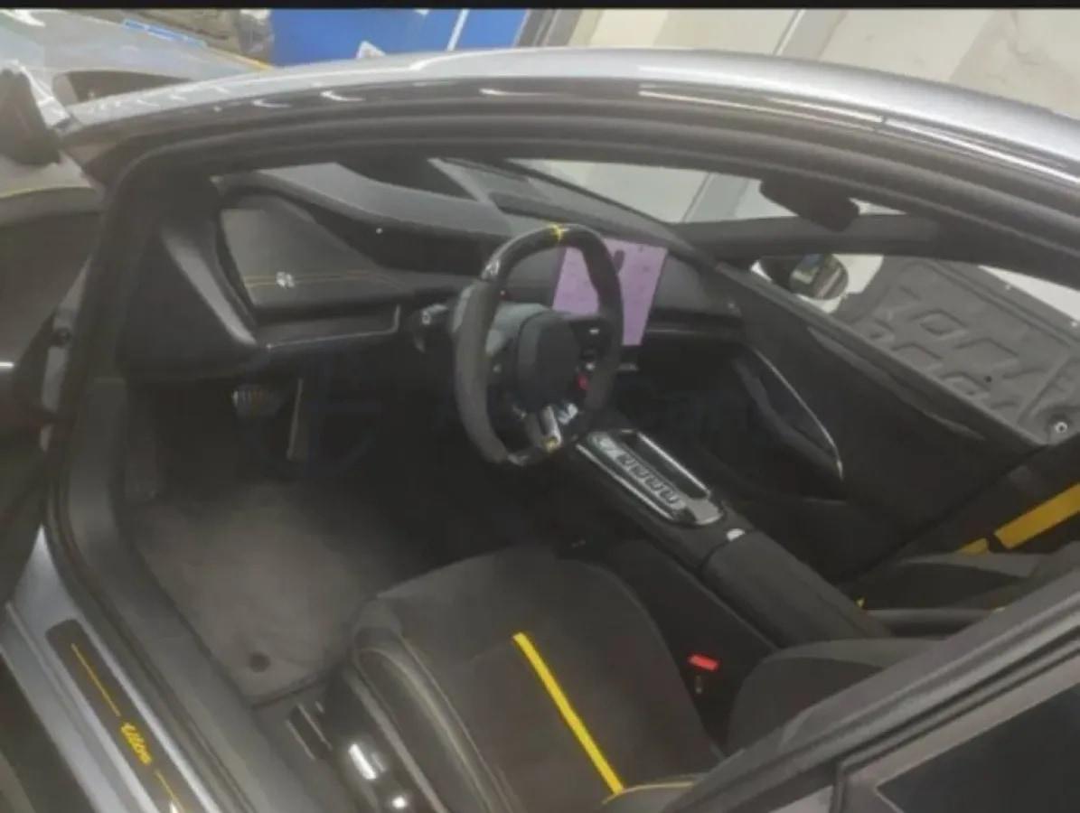 2025 Xiaomi SU7 Ultra BEV 93.7KWH 630km image 5