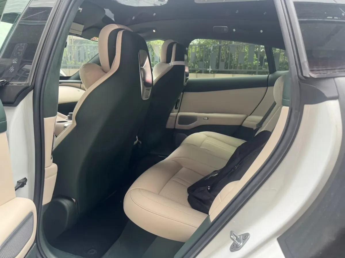 2025 Xiaomi YU7 BEV 101.7KWH 760km image 5