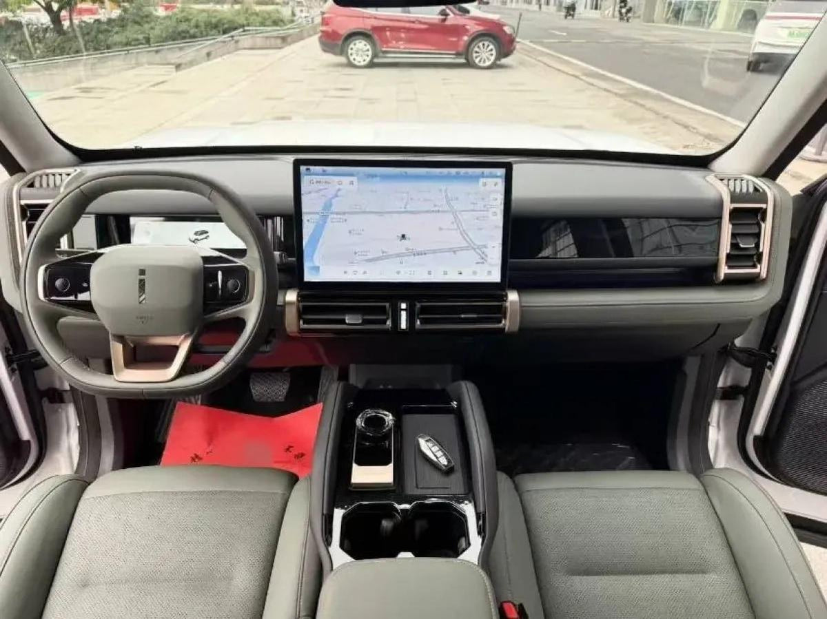 2024 iCAR iCAR 03 BEV 65.69KWH 472km image 5
