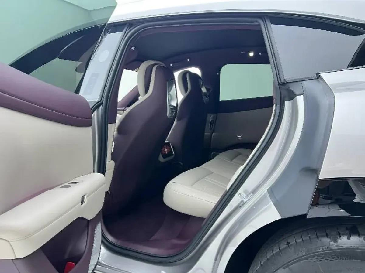 2025 Xiaomi YU7 BEV 96.3KWH 770km image 5