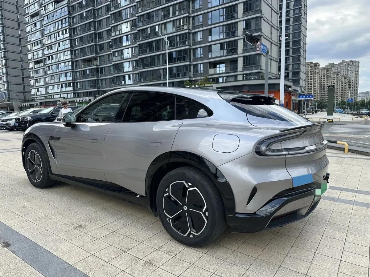 2025 Xiaomi YU7 BEV 96.3KWH 835km image 5