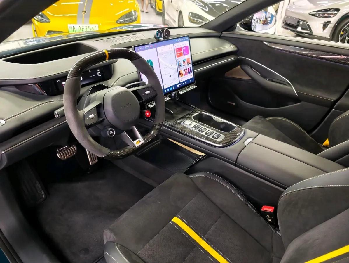 2025 Xiaomi SU7 Ultra BEV 93.7KWH 630km image 5