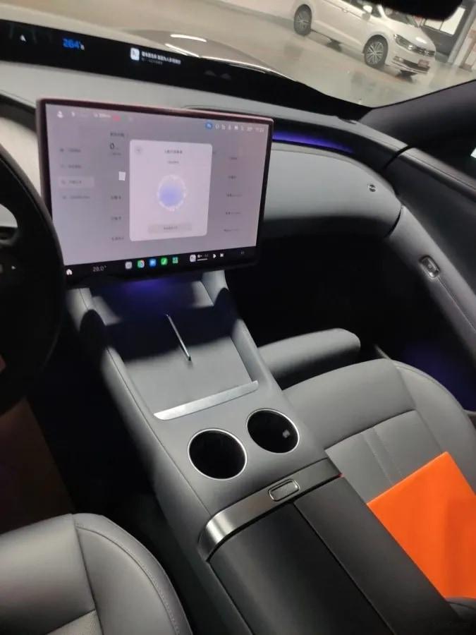 2025 Xiaomi YU7 BEV 96.3KWH 835km image 5