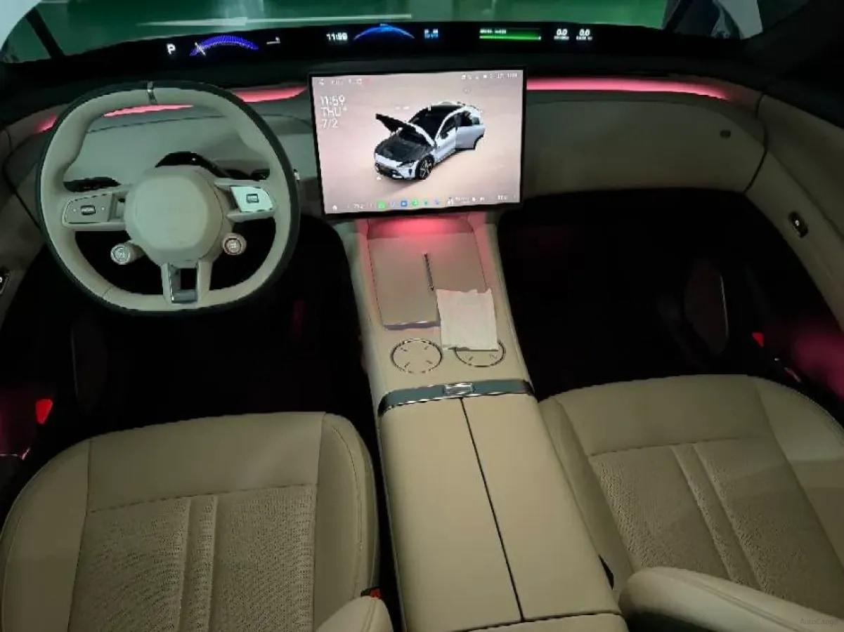 2025 Xiaomi YU7 BEV 101.7KWH image 5