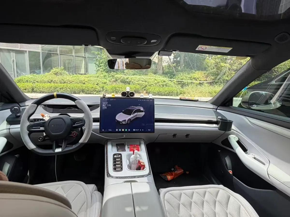 2024 Xiaomi SU7 BEV 94.3KWH image 5