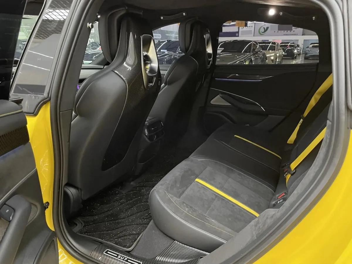 2025 Xiaomi SU7 Ultra BEV 93.7KWH 630km image 5