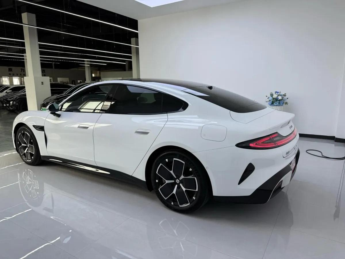 2024 Xiaomi SU7 BEV 73.6KWH image 5