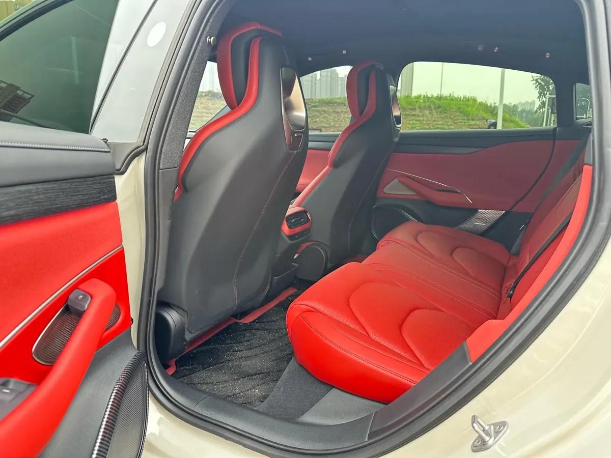 2024 Xiaomi SU7 BEV 73.6KWH image 5
