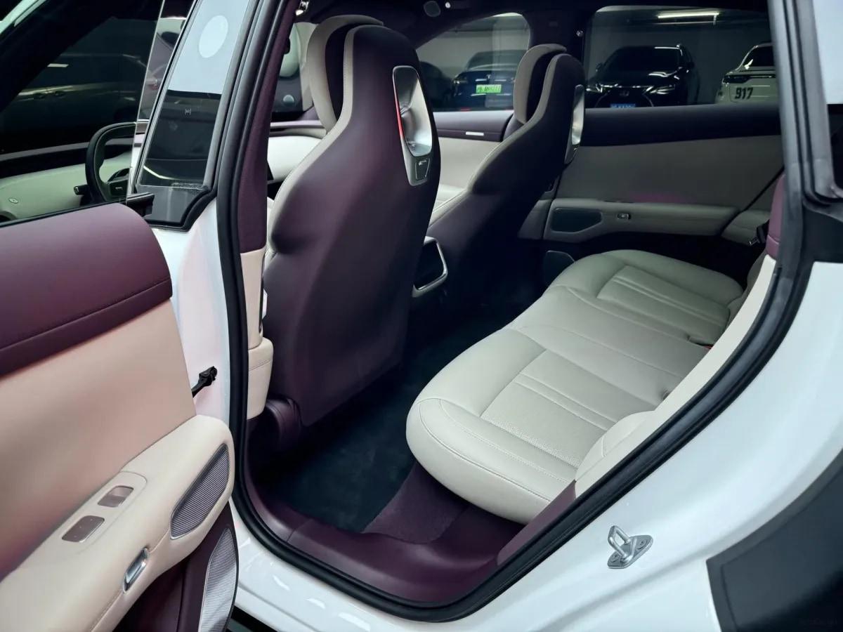 2025 Xiaomi YU7 BEV 96.3KWH image 5