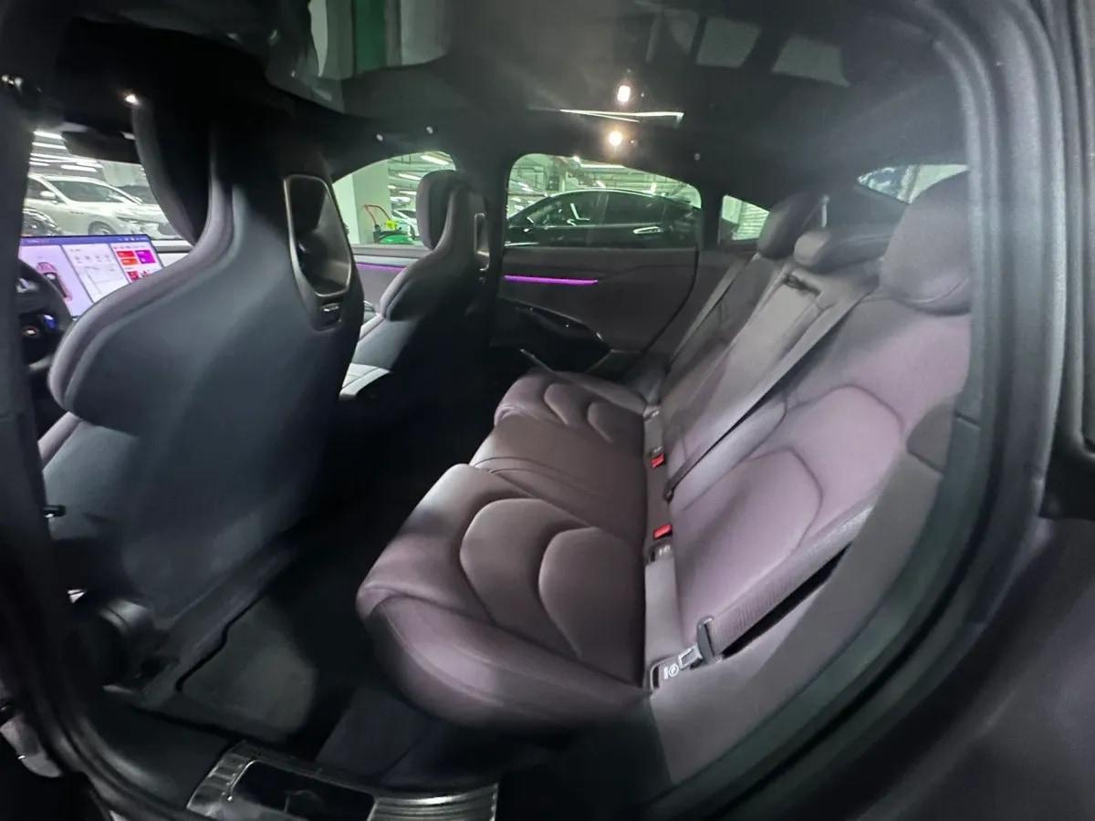 2024 Xiaomi SU7 BEV 94.3KWH image 5