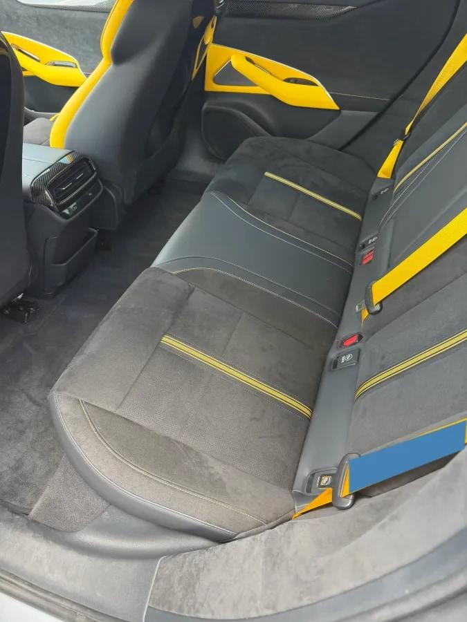 2025 Xiaomi SU7 Ultra BEV 93.7KWH 630km image 5