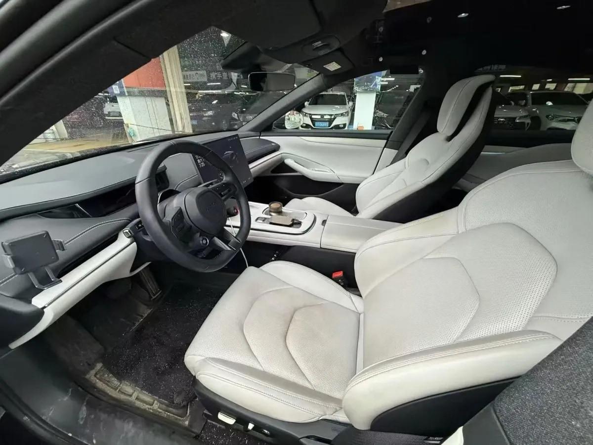 2024 Xiaomi SU7 BEV 73.6KWH image 5