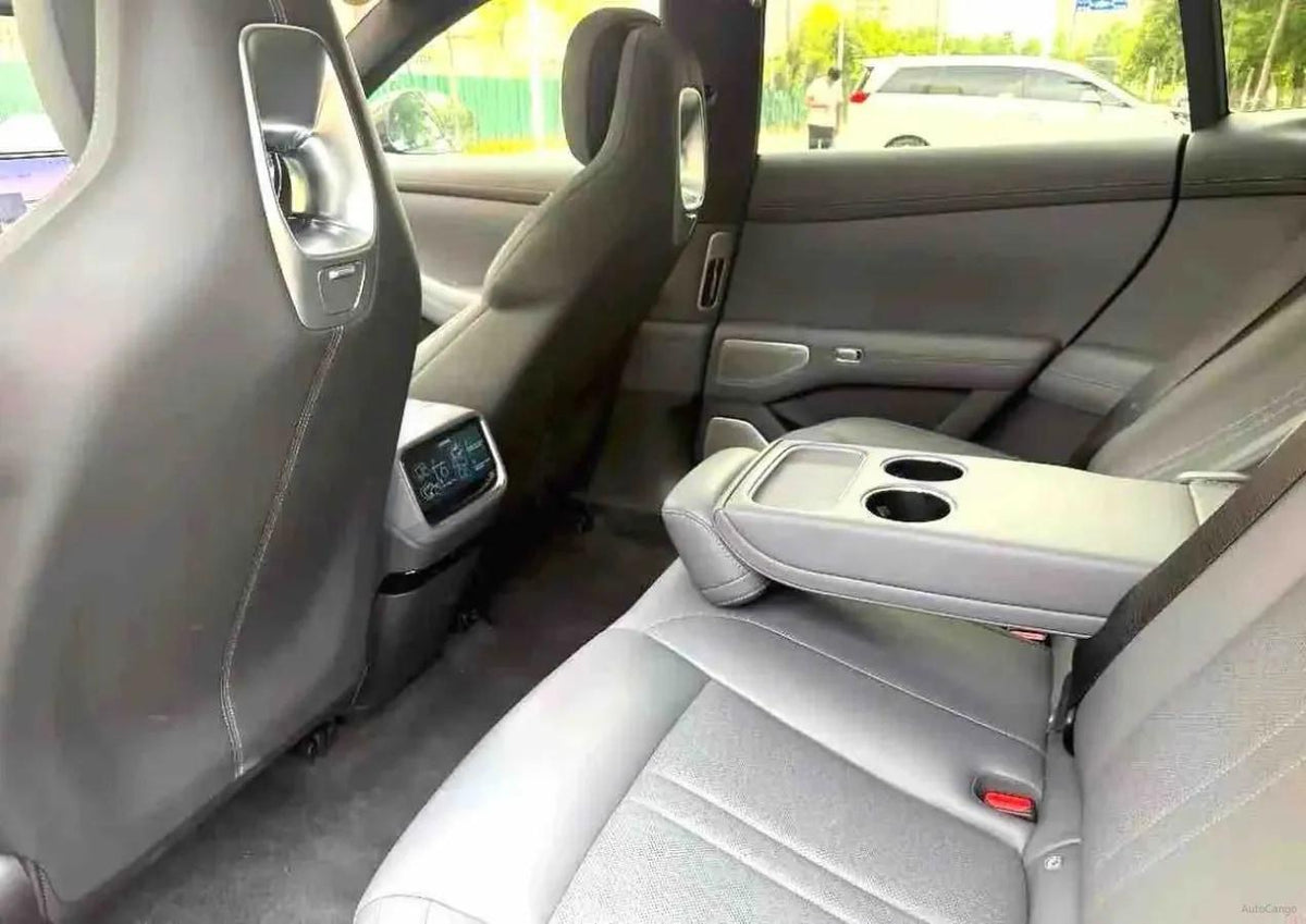 2025 Xiaomi YU7 BEV 96.3KWH 770km image 5