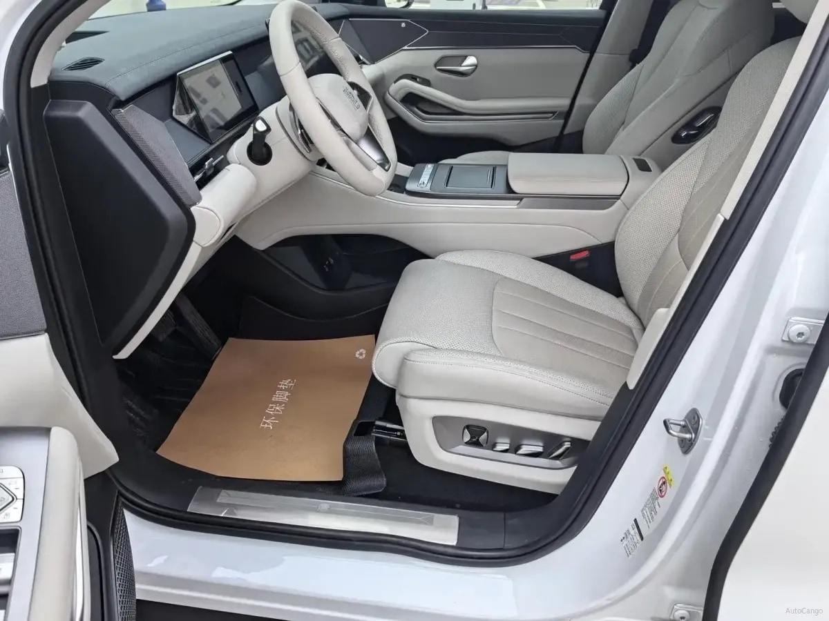 2025 BYD Tang L BEV 100.5KWH 670km image 5