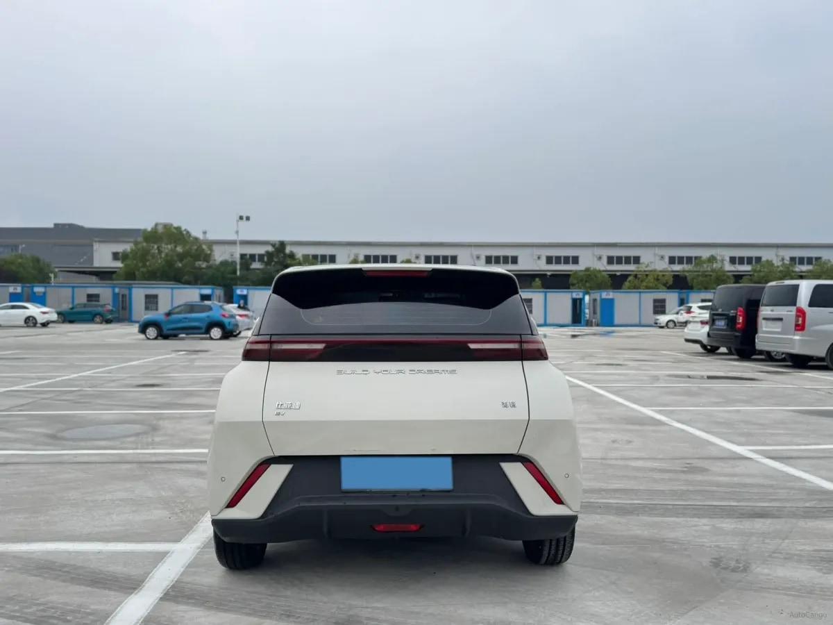 2023 BYD Seagull BEV 30.08KWH 305km image 5