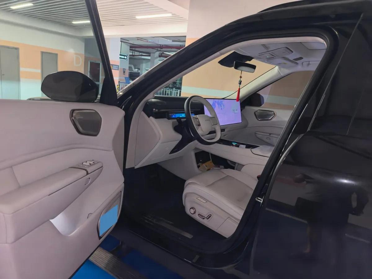2025 LYNK&CO 900 1.5T 190HP L4 3DHT PHEV 43.3KWH image 5