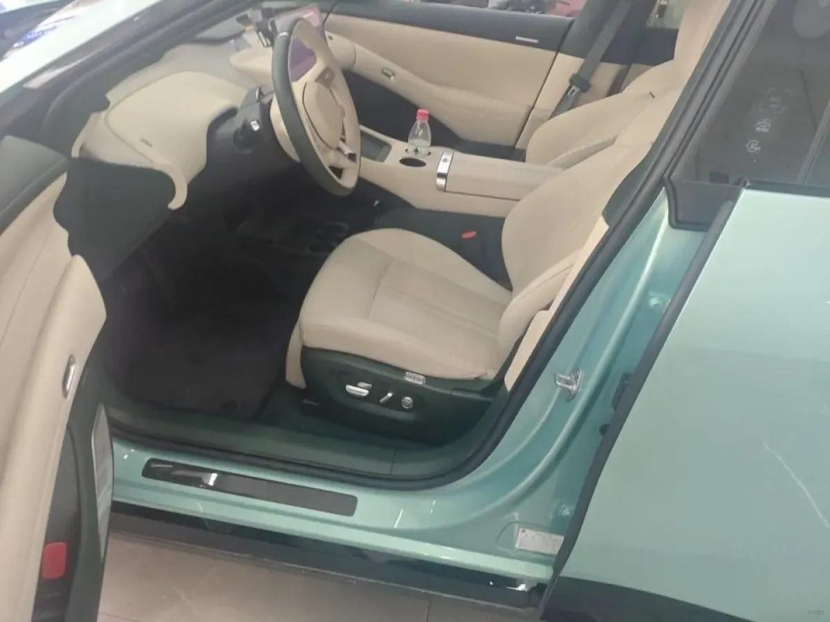 2025 Xiaomi YU7 BEV 101.7KWH 760km image 5