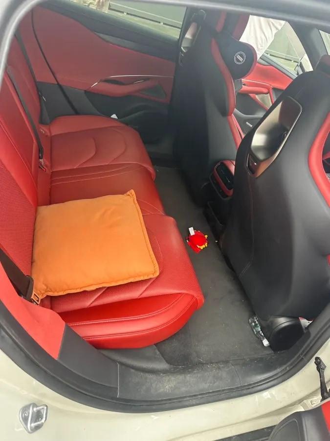 2024 Xiaomi SU7 BEV 73.6KWH 700km image 5