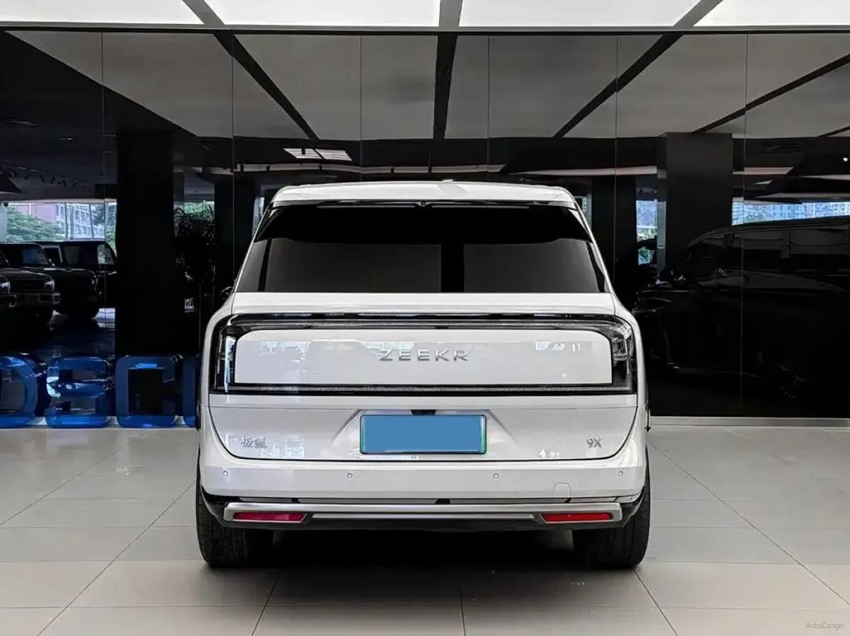 2025 Zeekr 9X 2.0T 279HP L4 1DHT PHEV 70KWH 380km image 5