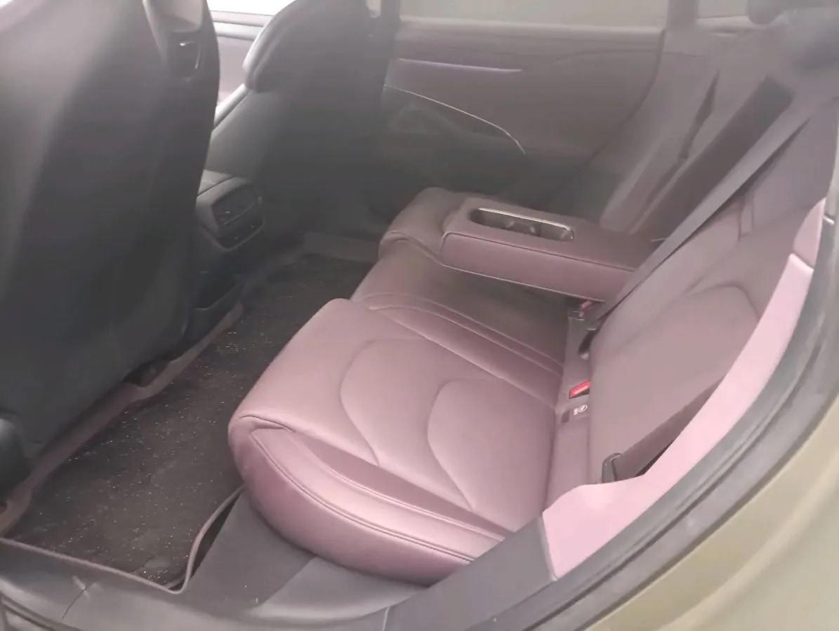 2024 Xiaomi SU7 BEV 73.6KWH 700km image 5