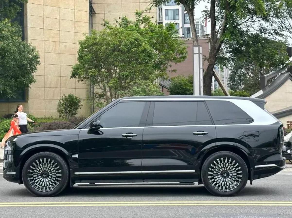 2025 Zeekr 9X 2.0T 279HP L4 1DHT PHEV image 5