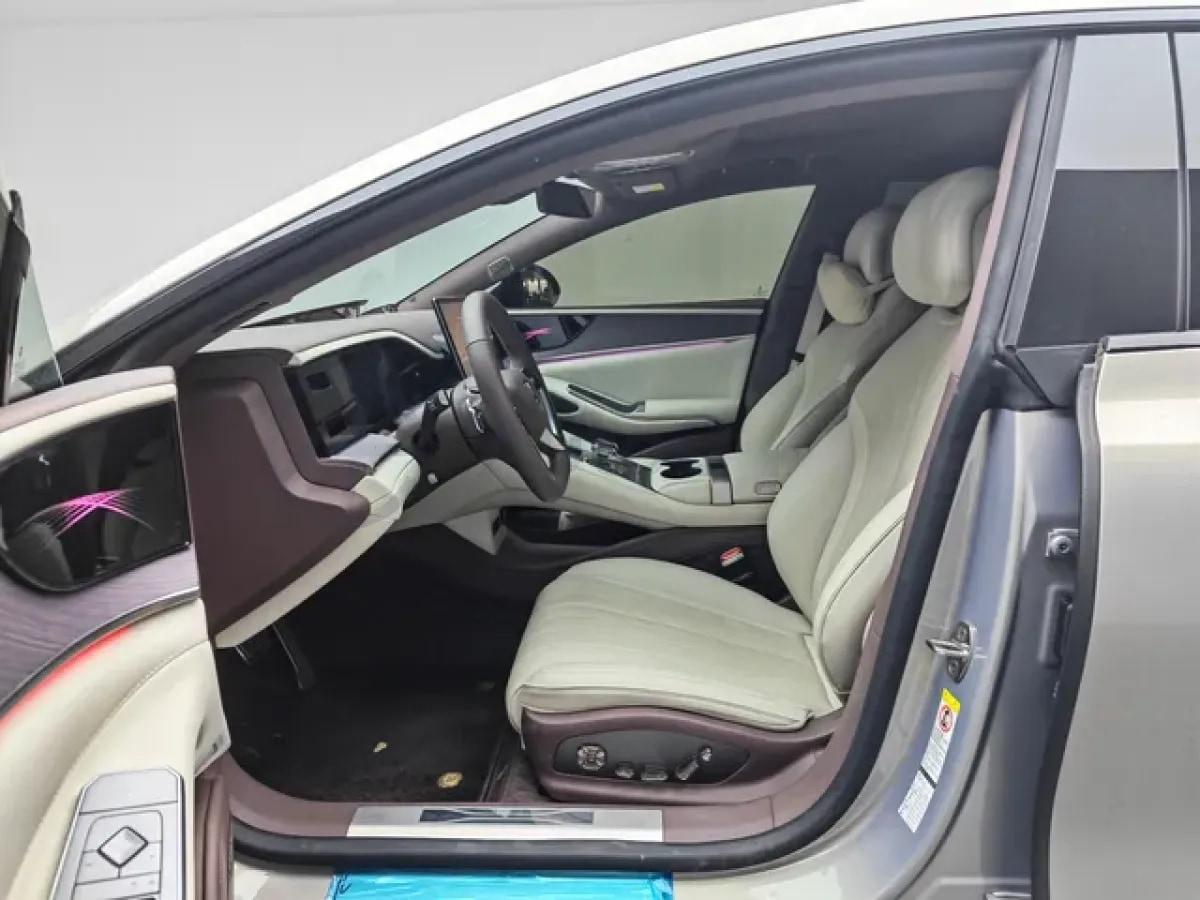 2024 Denza DenzaZ9GT 2.0T 207HP L4 E-CVT PHEV 38.5KWH 201km image 5