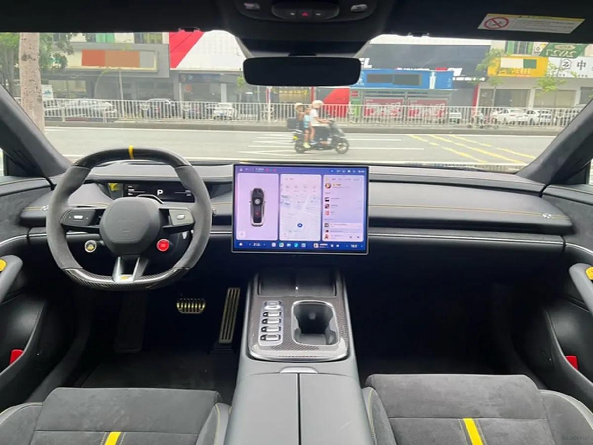 2025 Xiaomi SU7 Ultra BEV 93.7KWH image 5