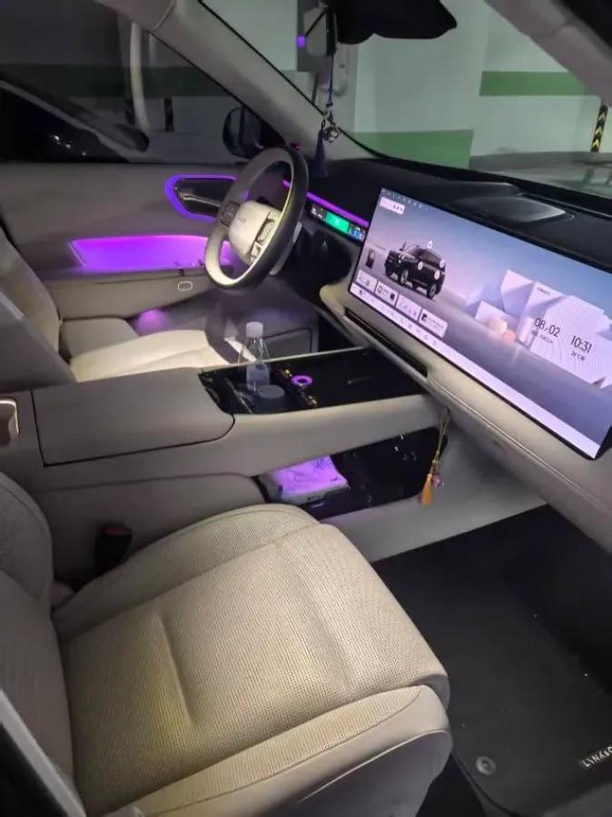 2025 LYNK&CO 900 1.5T 190HP L4 3DHT PHEV 43.3KWH image 5