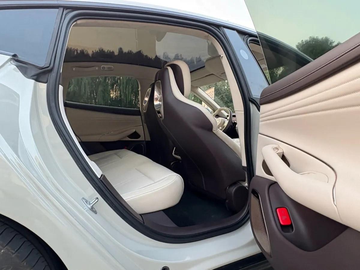 2026 Xiaomi SU7 BEV 96.3KWH 902km image 5