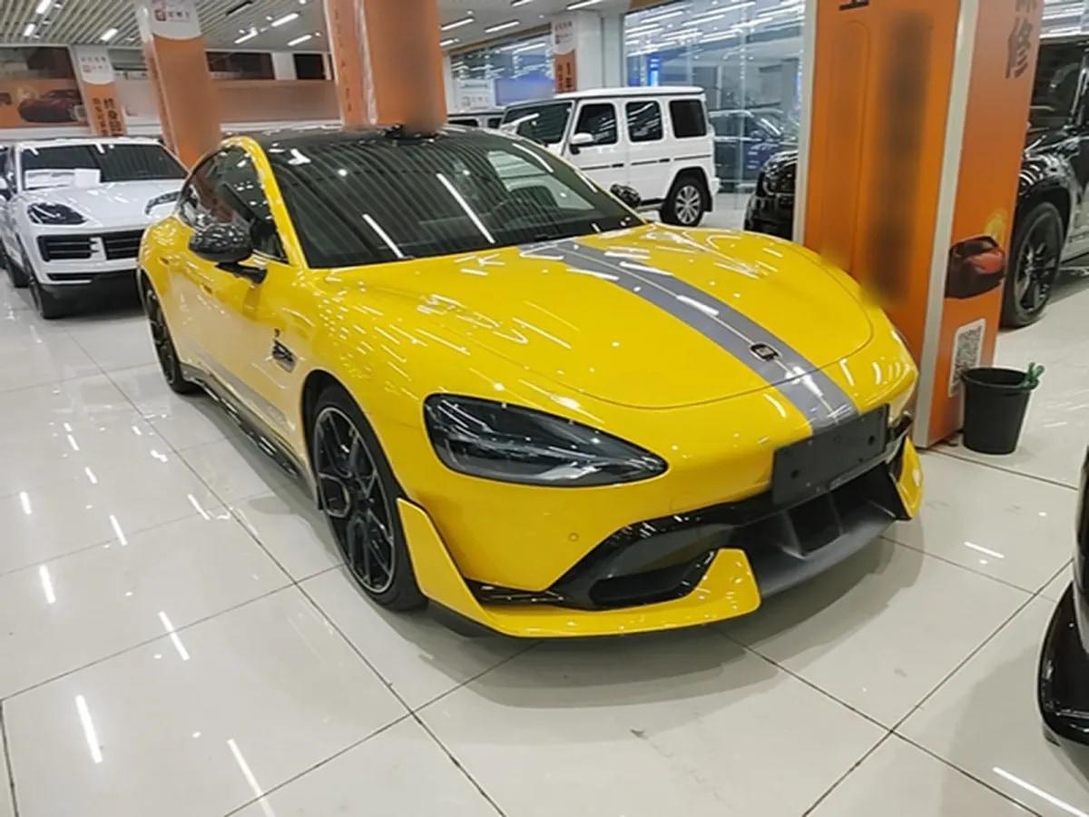 2025 Xiaomi SU7 Ultra BEV 93.7KWH 630km image 5