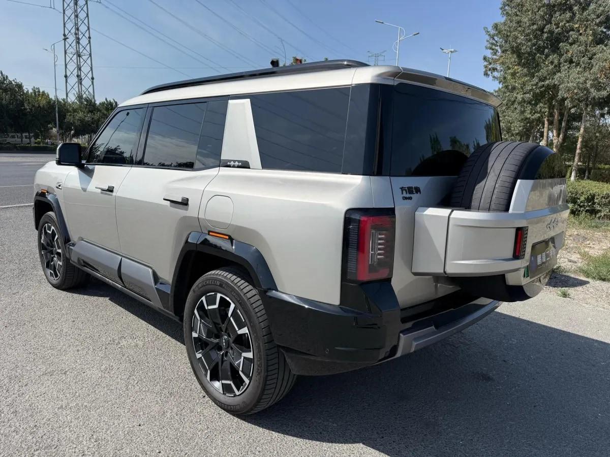 2025 FangChengBao Bao 8 2.0T 245HP L4 E-CVT PHEV 36.8KWH image 5
