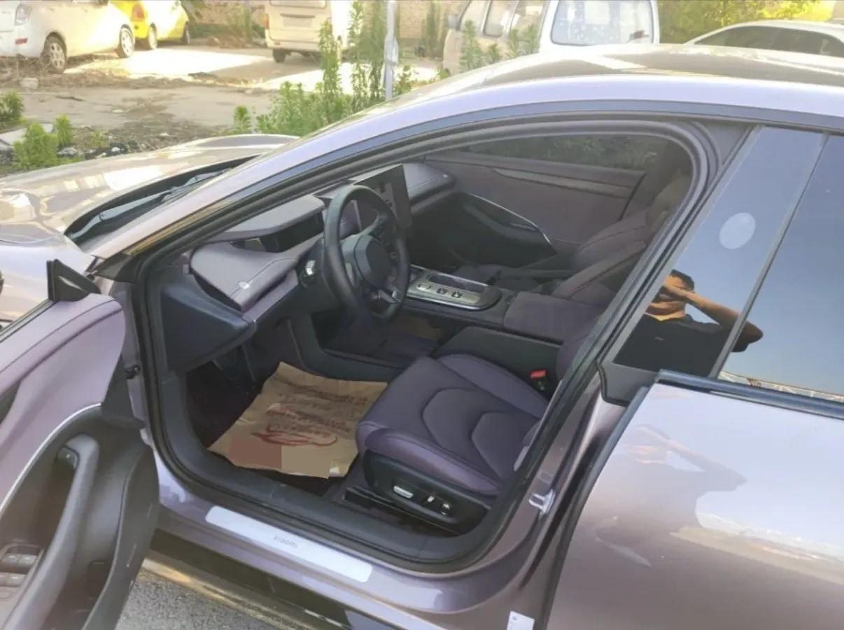 2024 Xiaomi SU7 BEV 73.6KWH image 5