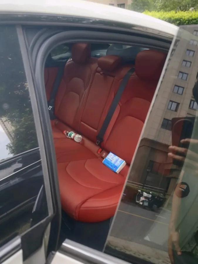2024 Xiaomi SU7 BEV 94.3KWH image 5