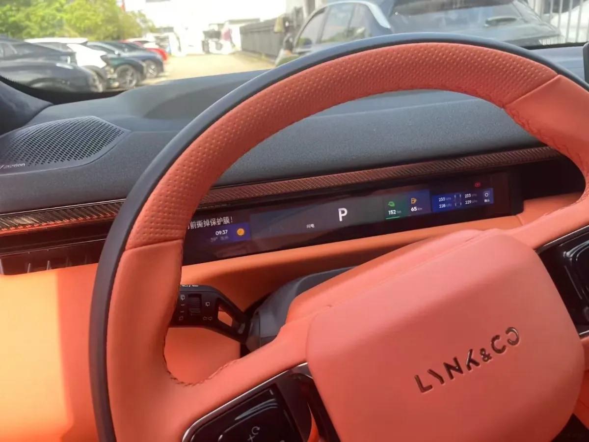 2025 LYNK&CO 900 2.0T 254HP L4 3DHT PHEV 52.38KWH 280km image 5