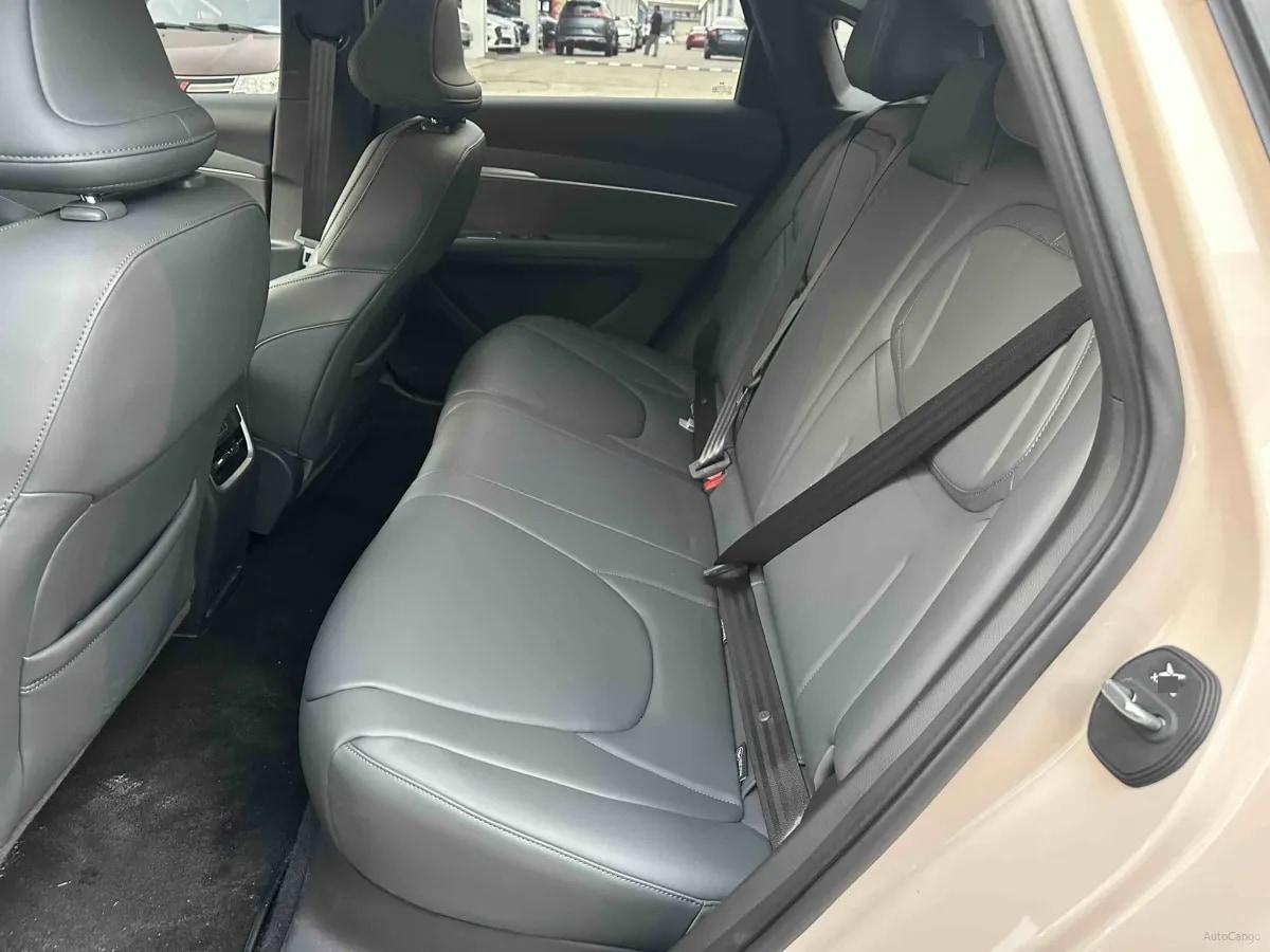 2024 Xpeng MONA M03 BEV 51.8KWH image 5