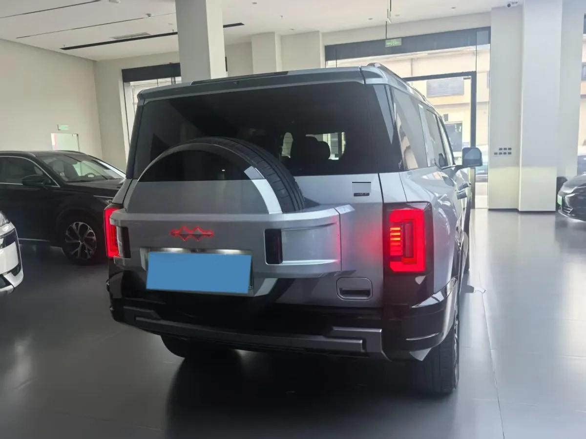 2025 FangChengBao Bao 8 2.0T 245HP L4 E-CVT PHEV 36.8KWH image 5