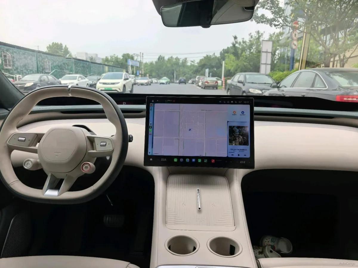 2025 Xiaomi YU7 BEV 101.7KWH image 5