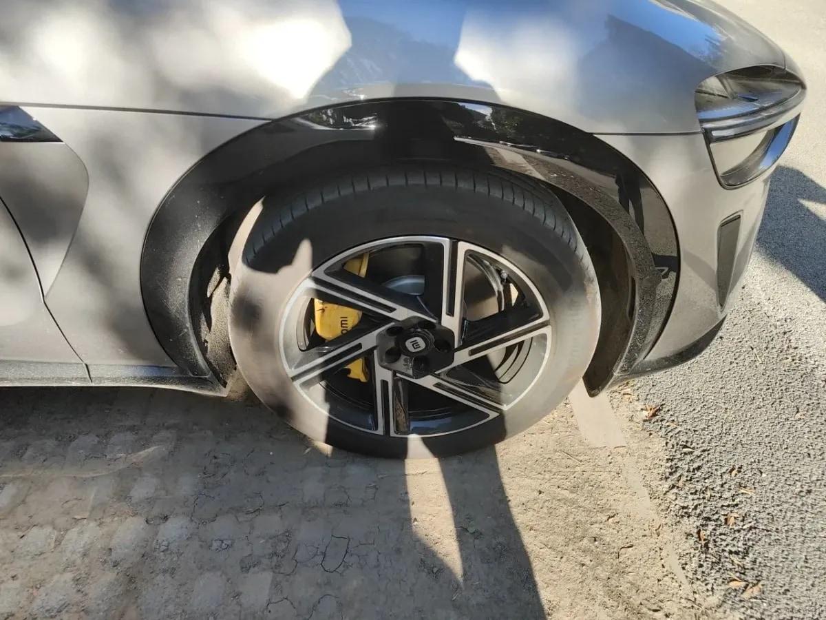 2025 Xiaomi YU7 BEV 96.3KWH 770km image 5