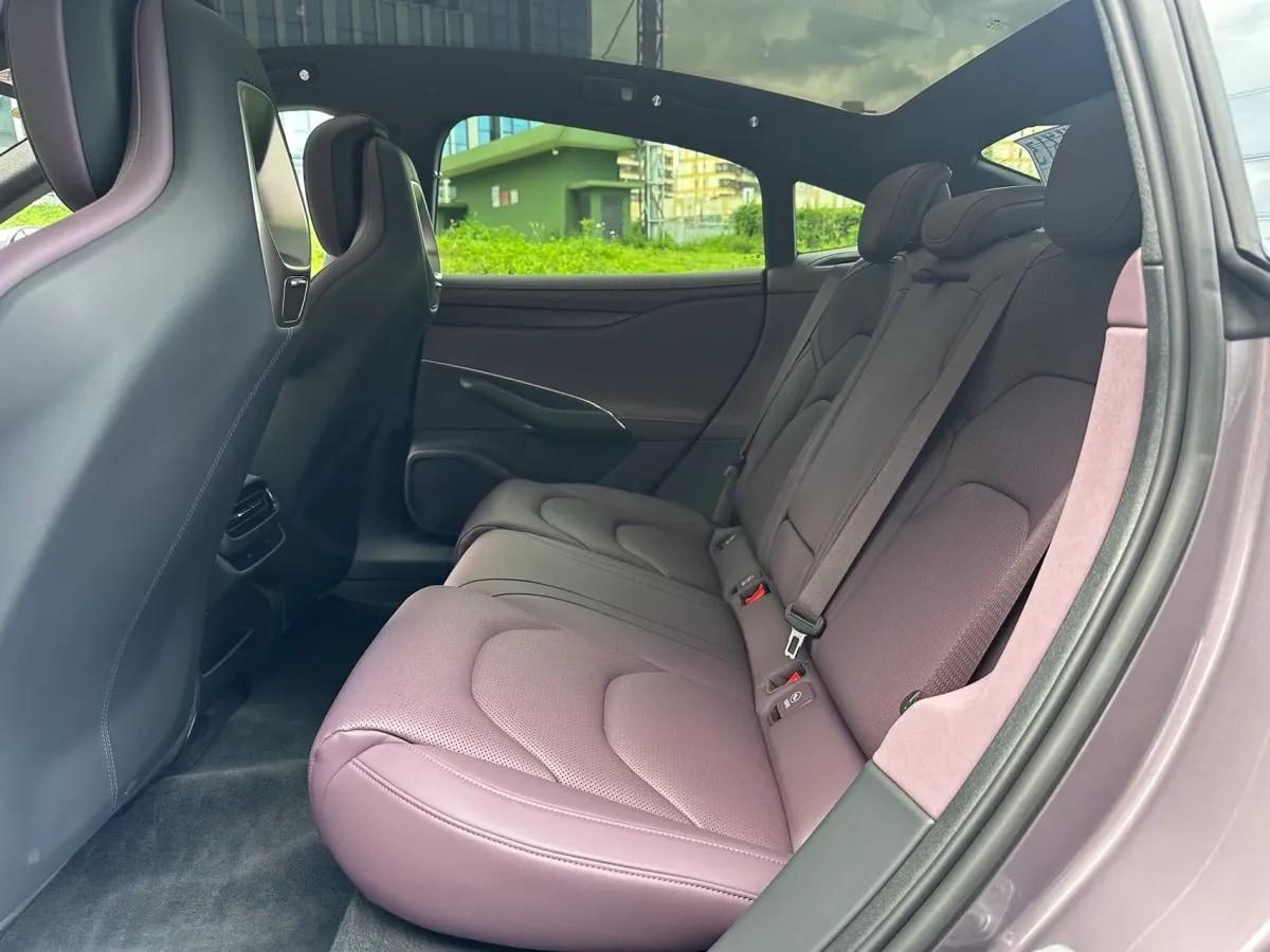 2024 Xiaomi SU7 BEV 94.3KWH image 5